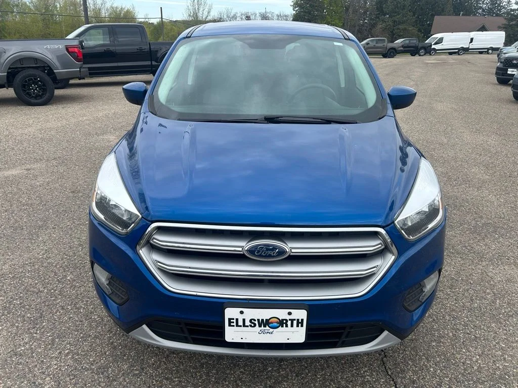 Used 2017 Ford Escape SE with VIN 1FMCU9GD4HUE96175 for sale in Ellsworth, WI