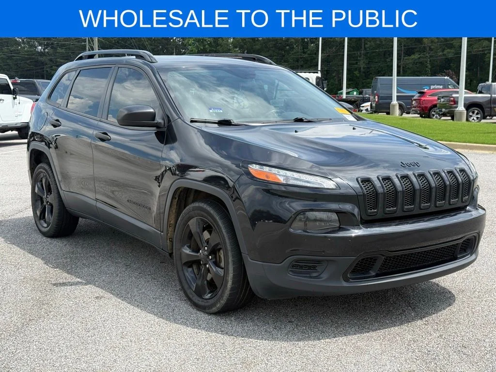 Used 2016 Black Jeep Altitude image 26