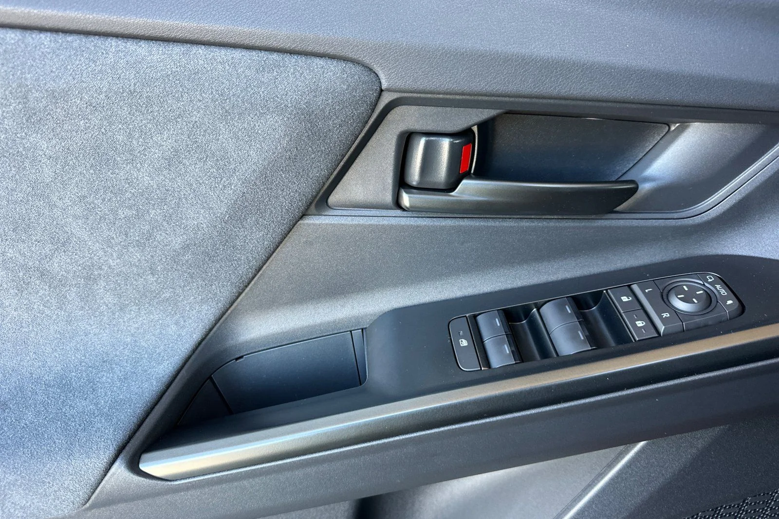 New 2026  Toyota SE image 11