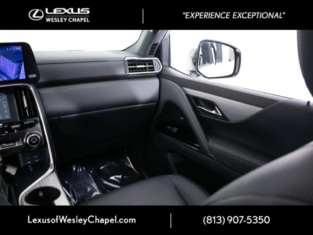 Certified Used 2025 White Lexus 600 F SPORT image 15
