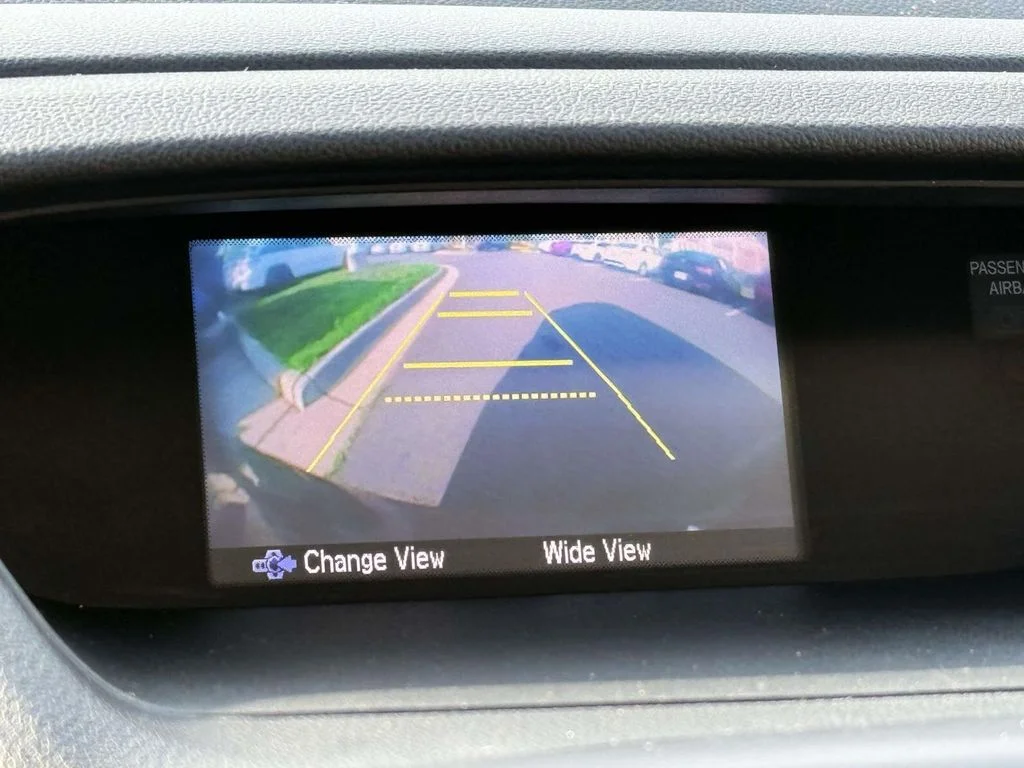 Used 2014 Silver Honda LX image 29