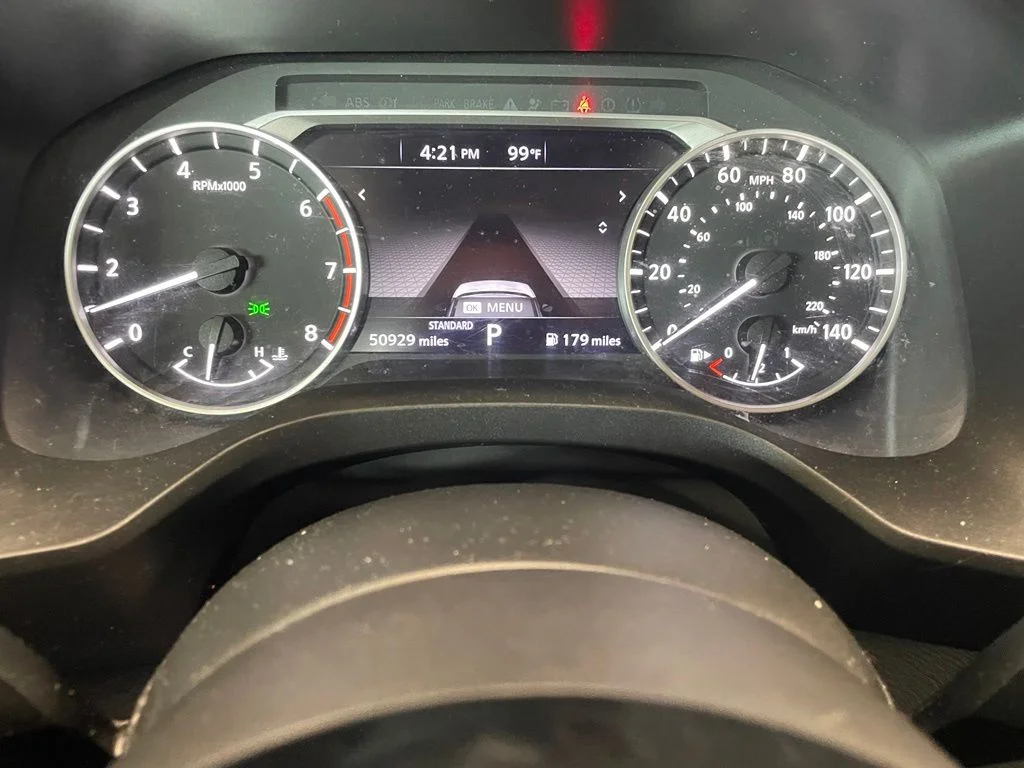 Used 2022 Red Nissan SV image 7