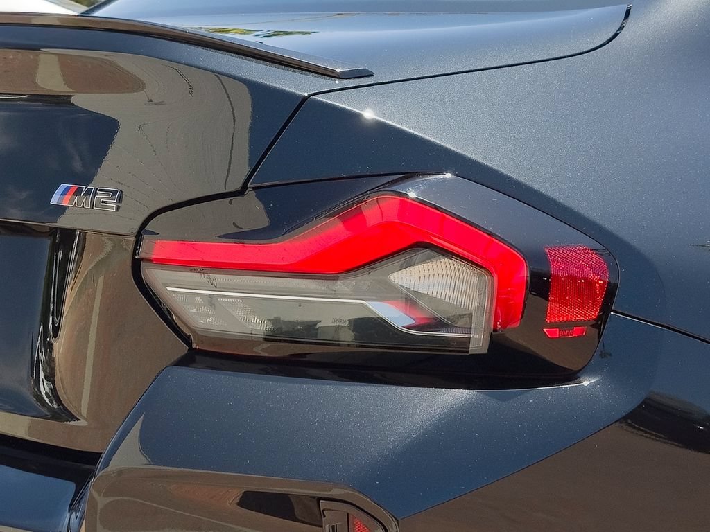 New 2026 Black Sapphire Metallic BMW Base image 4
