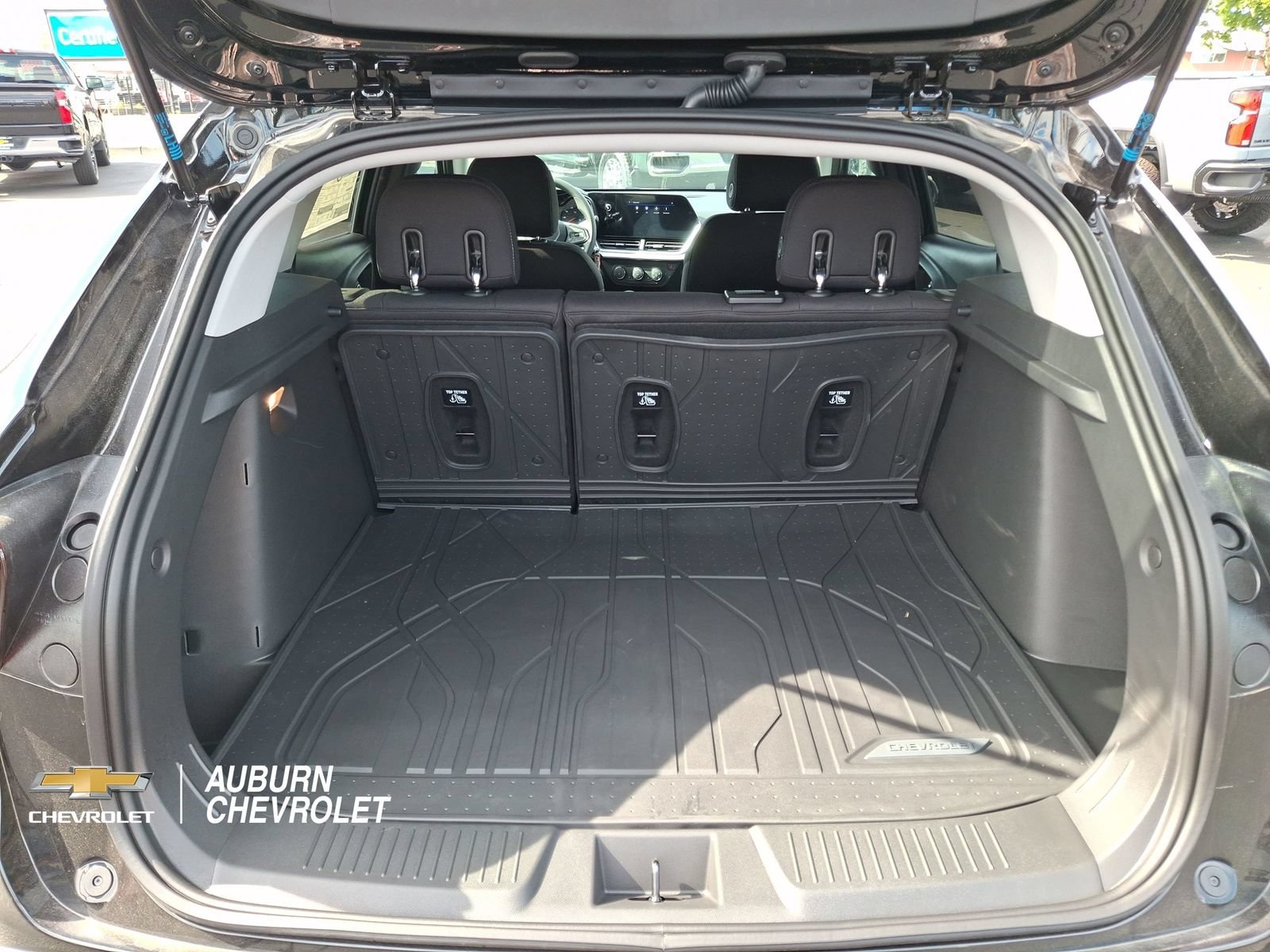 2026 Chevrolet Trax LS - Photo 19
