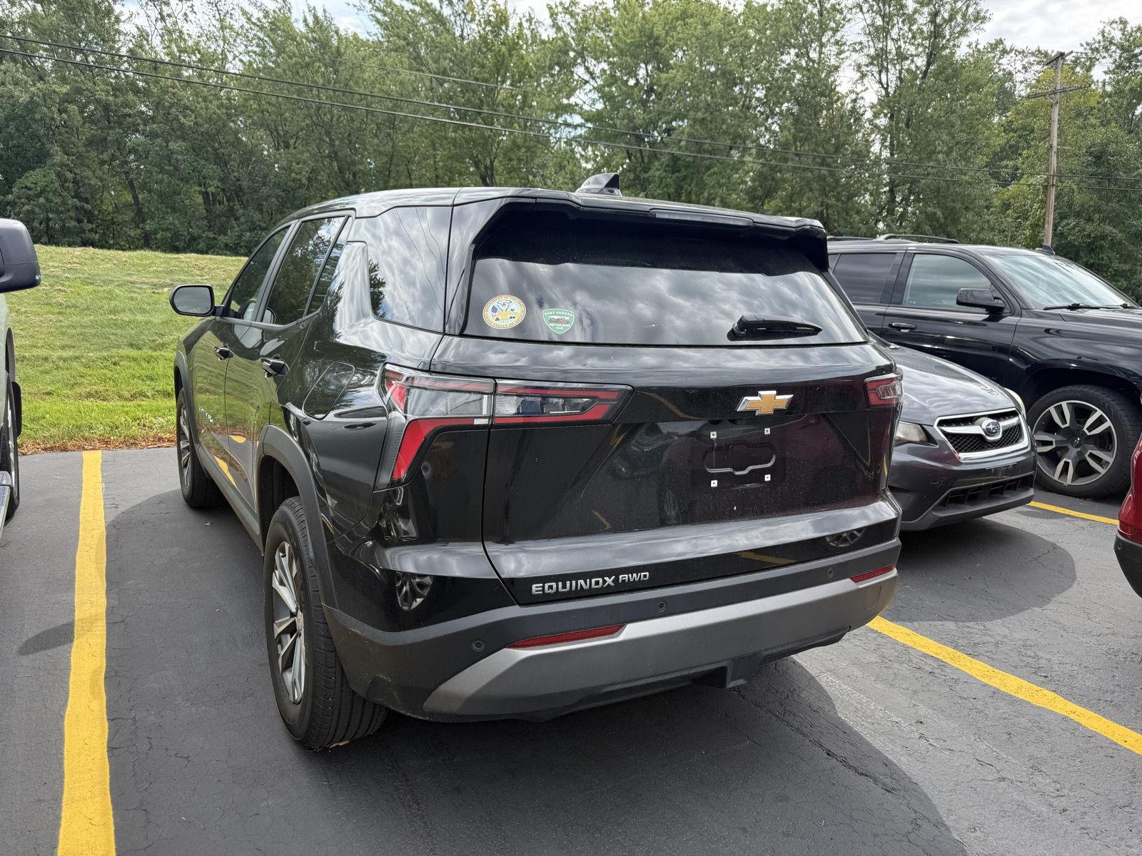 Used 2025 Mosaic Black Metallic Chevrolet AWD LT image 6