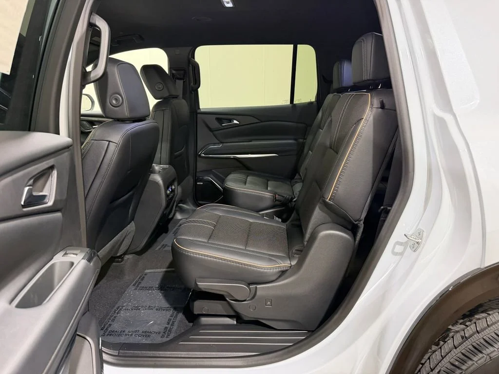 2026 Chevrolet Traverse High Country - Photo 38