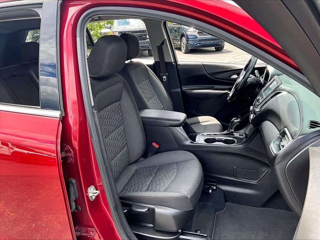Used 2018 Red Chevrolet LT image 11