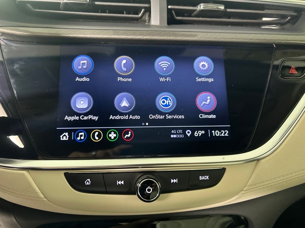 Used 2023 White Buick Select image 20
