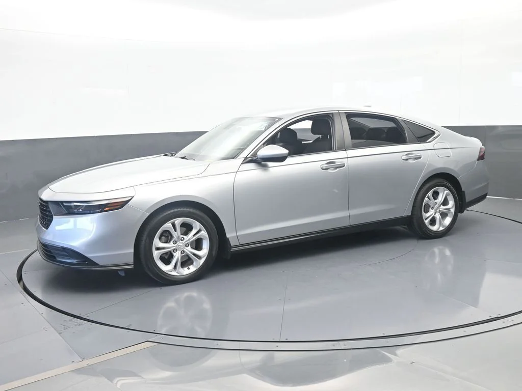 Used 2024 Silver Honda LX image 2