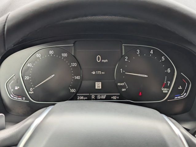 Used 2022 White BMW sDrive30i image 27