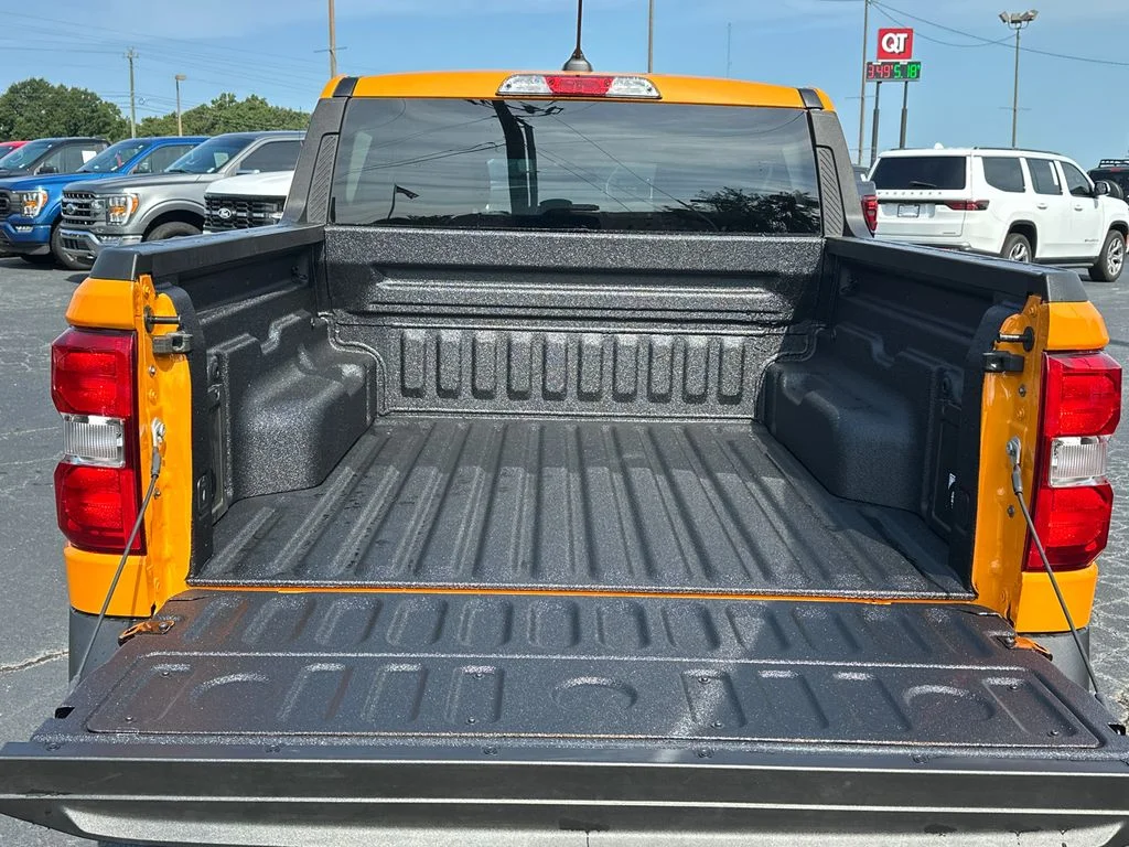 Used 2026 Orange Ford XL image 18