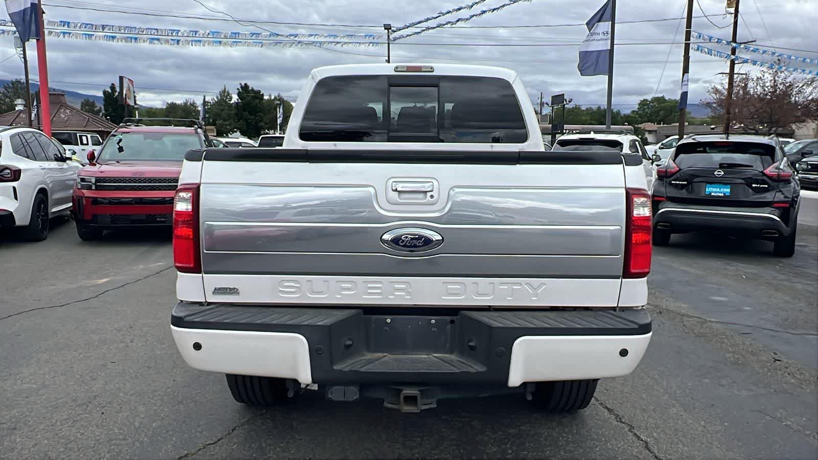 Used 2015 White Platinum Metallic Tri-Coat Ford Platinum image 6