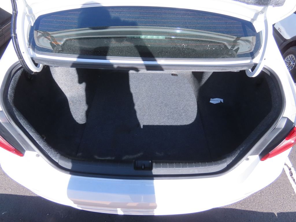 Used 2019 Platinum White Pearl Honda Sport image 12
