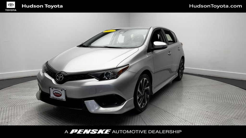 2017|Toyota|Corolla iM|Base|5D Hatchback