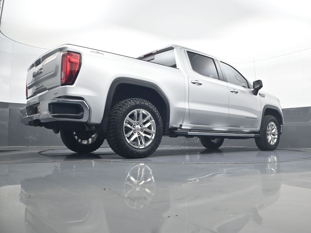 Used 2019 Silver GMC SLT image 26