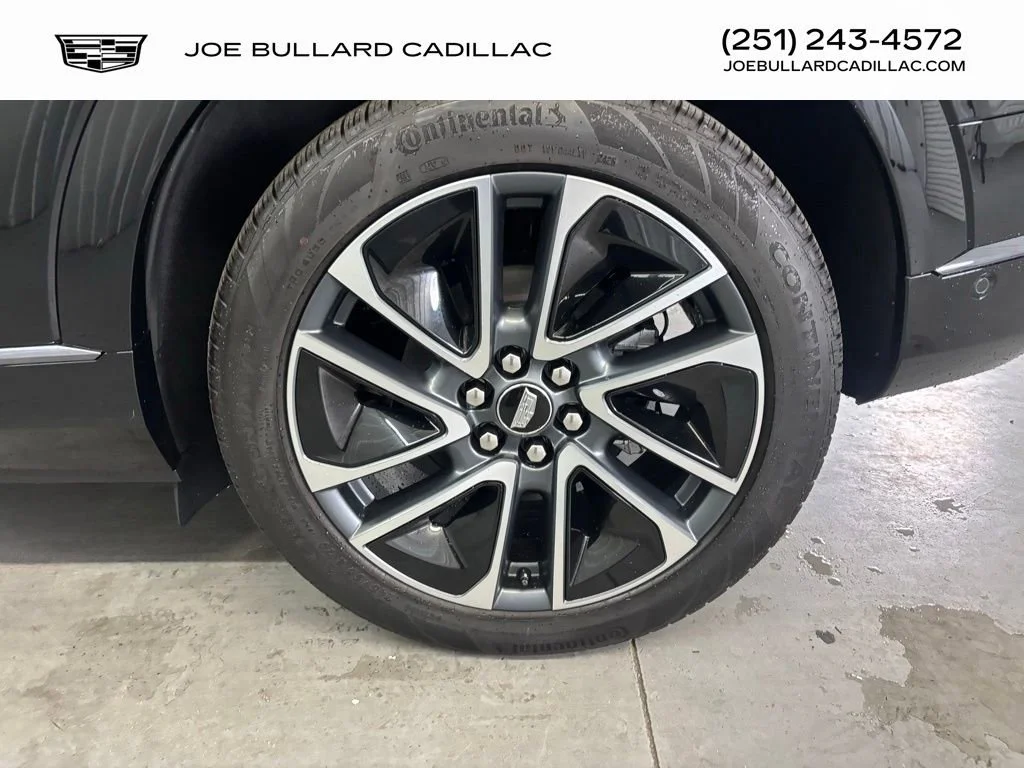 2025 Cadillac OPTIQ Sport 1 - Photo 11