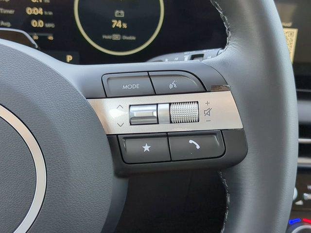 New 2025 Gray Hyundai SEL Convenience FWD image 26