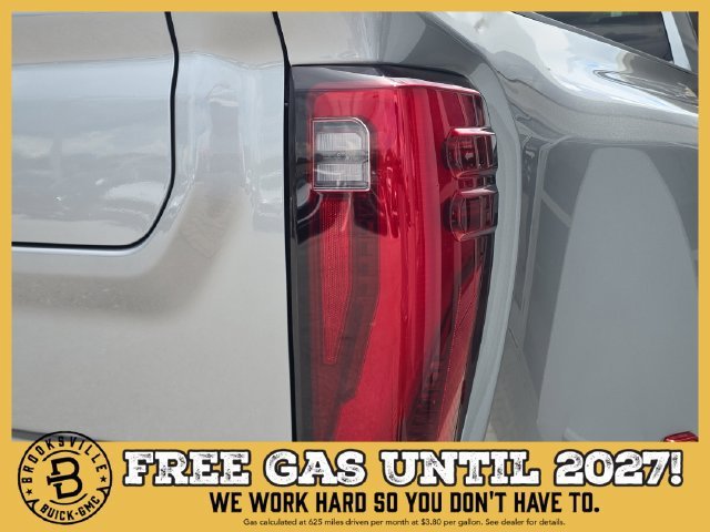 New 2026 Sterling Metallic GMC Denali DRW image 12