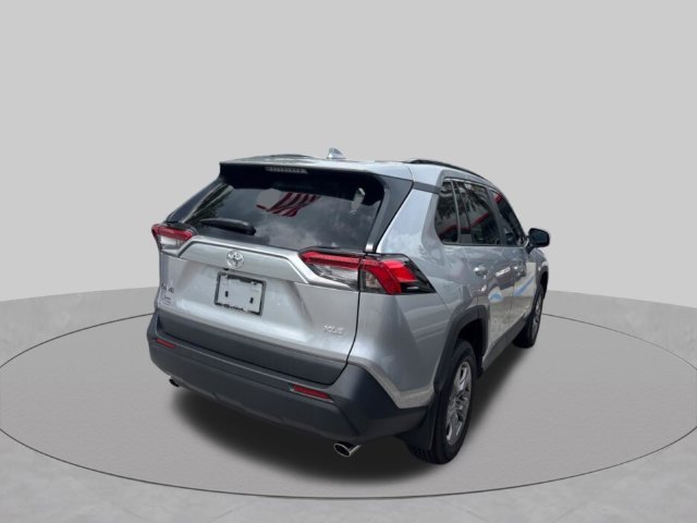Used 2023 Silver Toyota XLE image 9