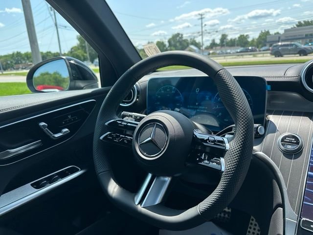 New 2026 Black Mercedes-Benz GLC 300 image 28