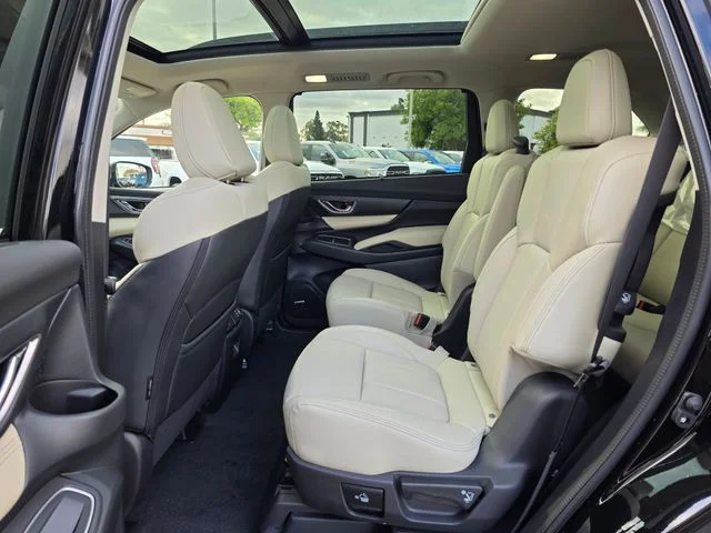 New 2026 CRYSTAL BLACK SILICA Subaru Limited 7-Passenger image 21