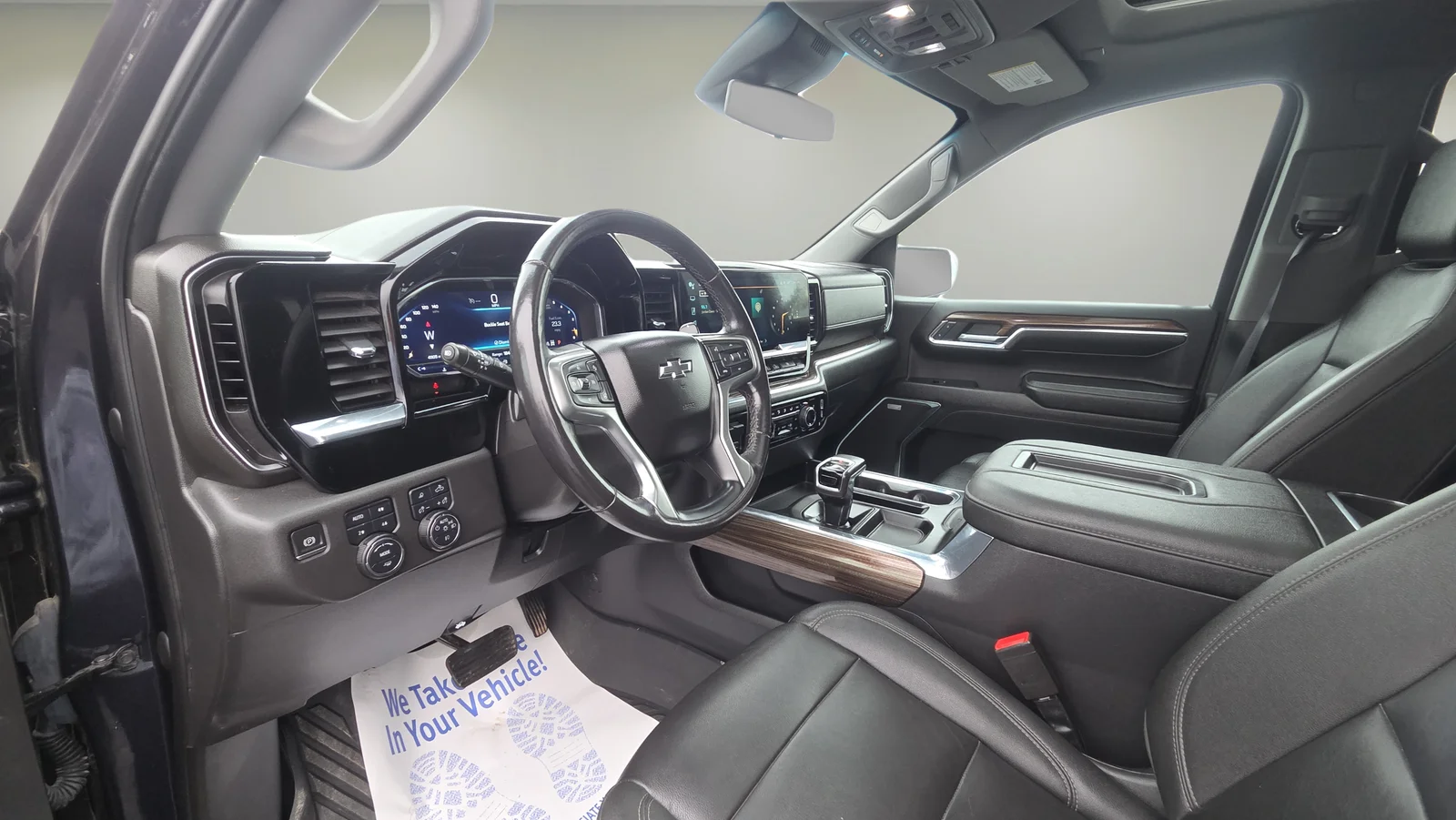 Used 2022 Gray Chevrolet LT Trail Boss image 29