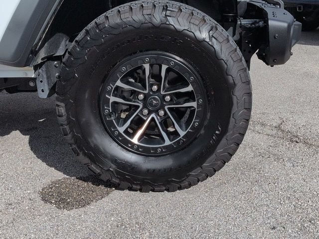 Used 2026 White Jeep Moab 392 image 10