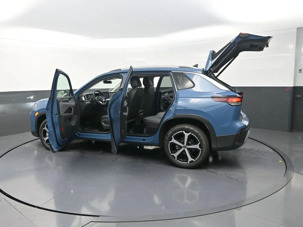 New 2026 Blue Volkswagen 2.0T SE image 34
