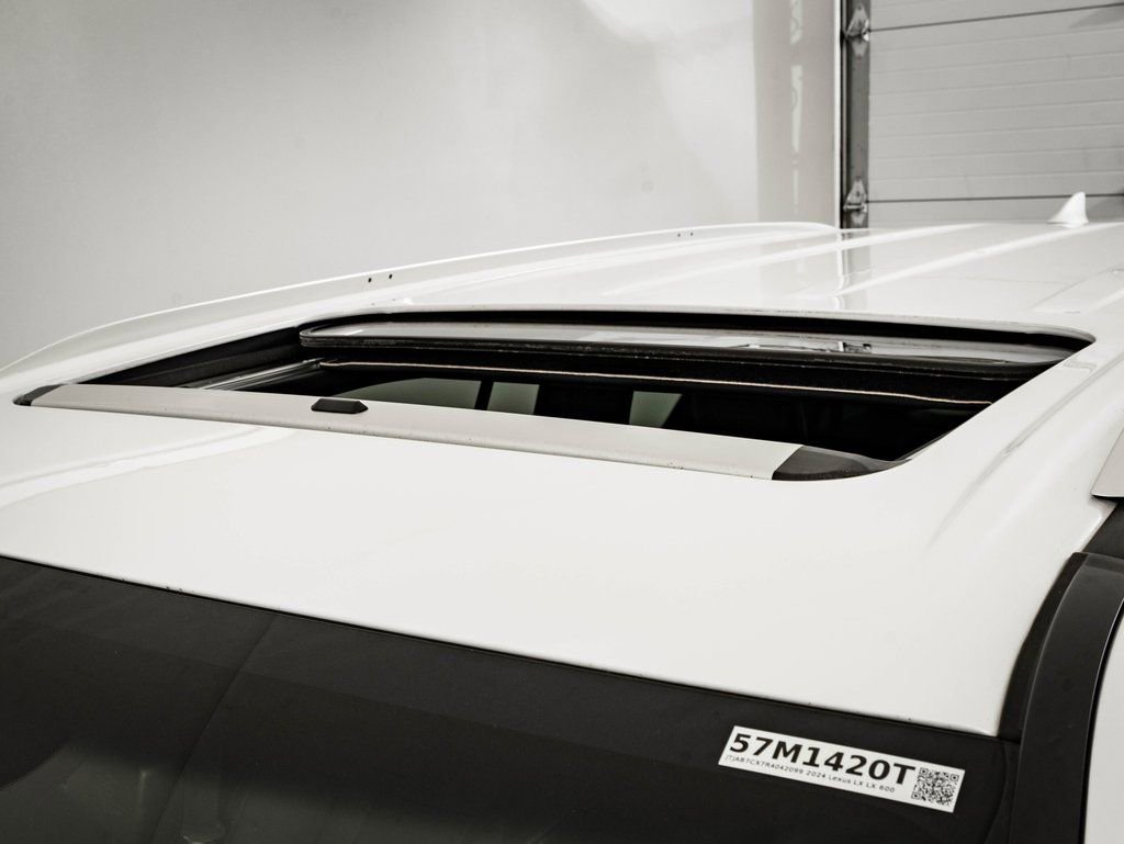 Used 2024 White Pearl Lexus 600 Premium image 14