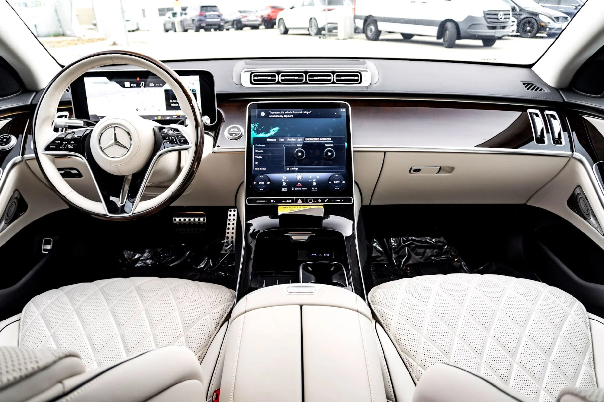 New 2026 White Mercedes-Benz S 580 image 22
