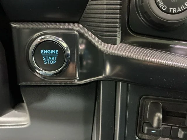 New 2026 Agate Black Metallic Ford Raptor image 28