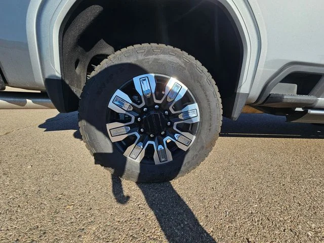 Used 2025 Sterling Metallic GMC Denali image 22