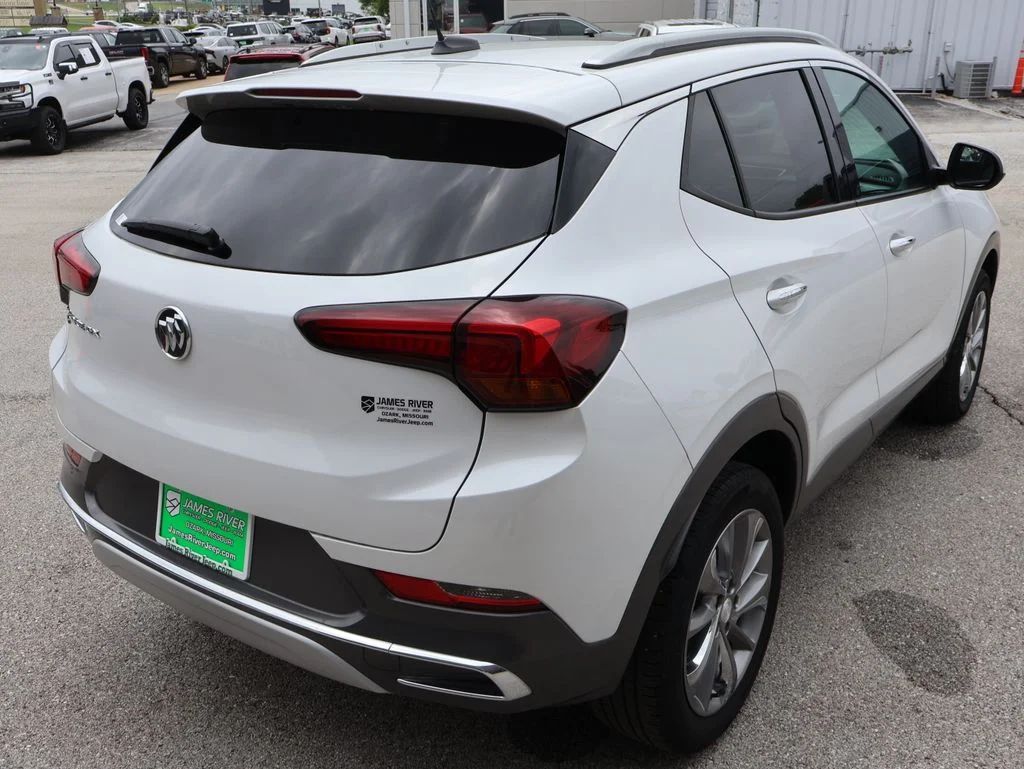 Used 2023 White Buick Essence image 5