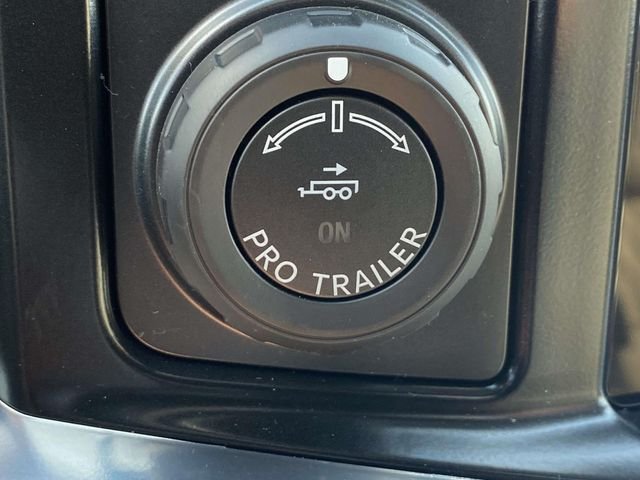 New 2026 Star White Metallic Tri-Coat Ford Platinum image 20