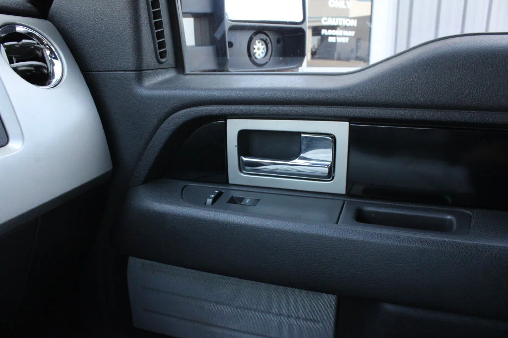 Used 2011 Black Ford XL image 16