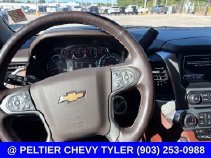Used 2019 IRIDESCENT PEARL TRICOAT Chevrolet Premier image 21