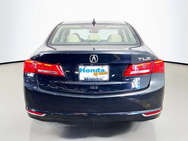 Used 2020 Majestic Black Pearl Acura 2.4L image 8
