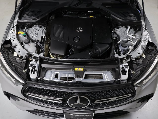 Certified Used 2025 MANUFAKTUR Alpine Grey Mercedes-Benz GLC 350e image 38