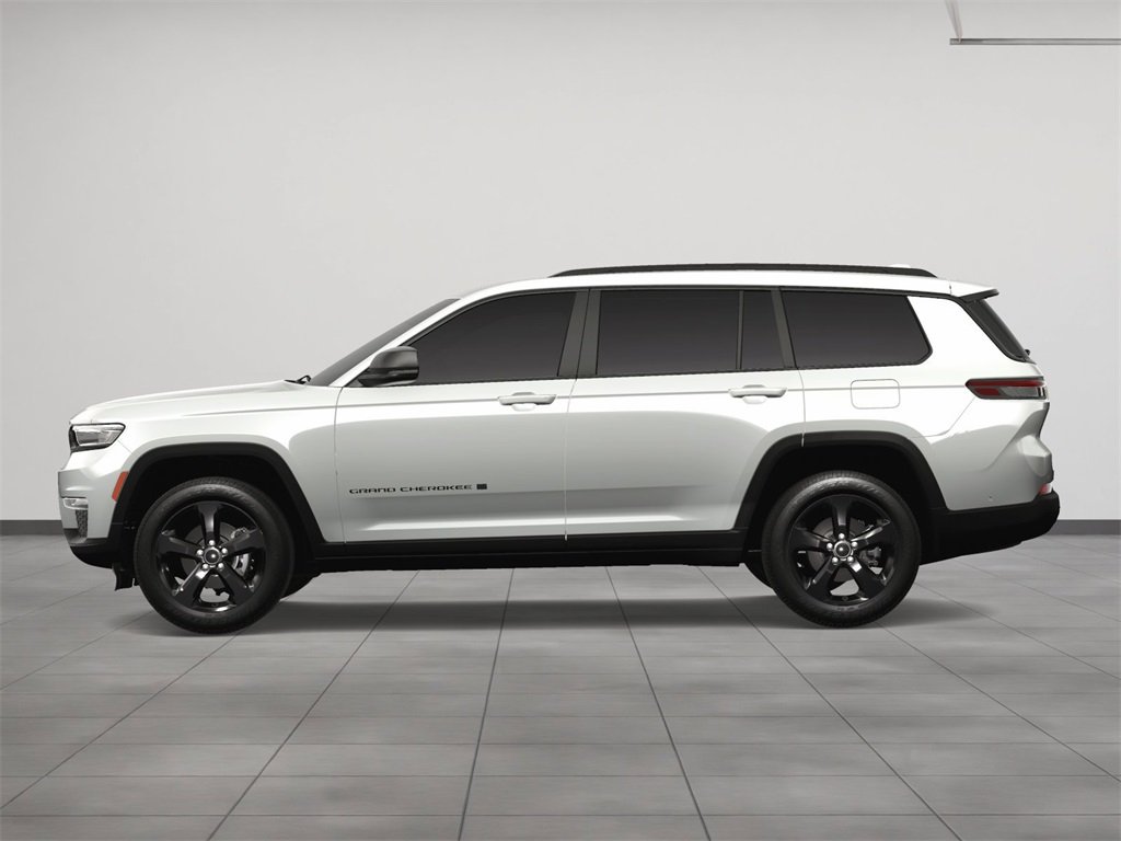 2024 Jeep Grand Cherokee Limited photo 2