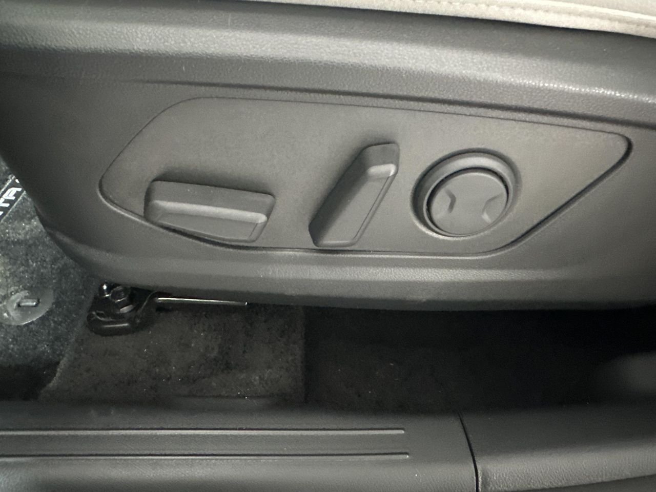 2025 Hyundai Santa Cruz SEL Activity - Photo 10
