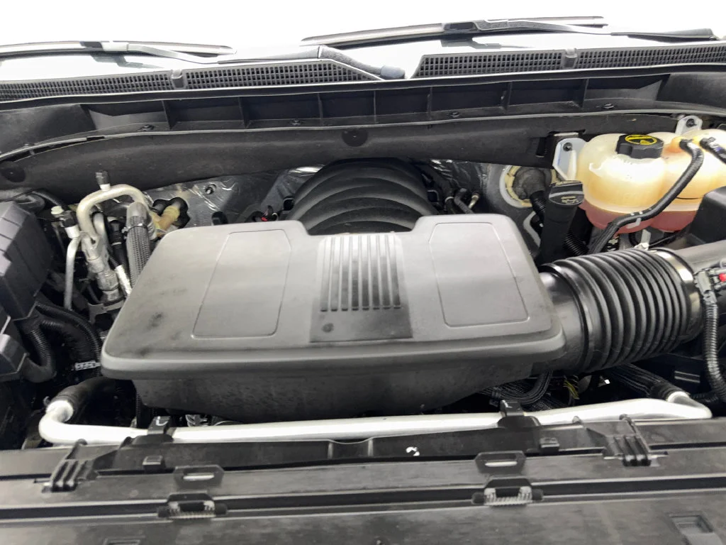 Used 2024 White GMC Denali image 87