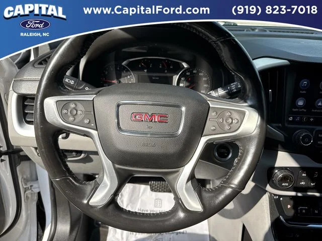 Used 2018 White GMC SLT image 24