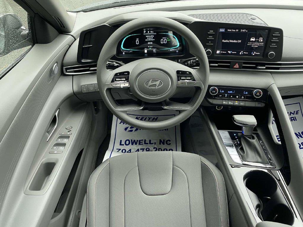 New 2026 Gray Hyundai Blue image 11