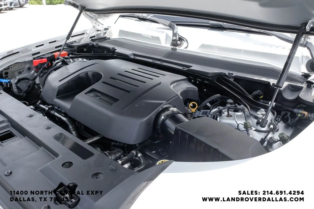 Used 2022 Hakuba Silver Metallic Land Rover XS Edition image 50