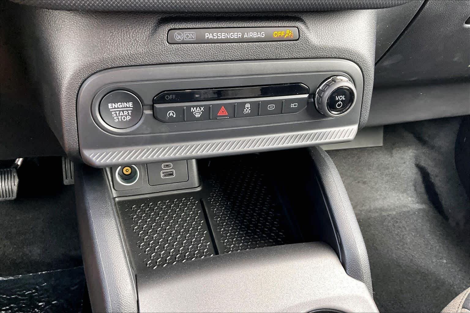 New 2026 Carbonized Gray Metallic Ford Big Bend image 16