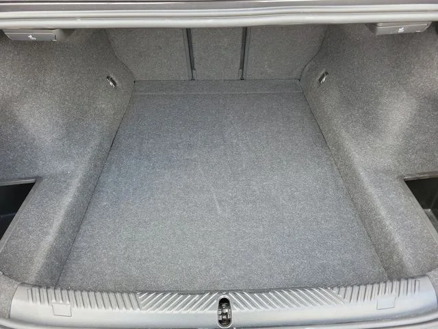 Used 2025 Gray BMW 530i image 7