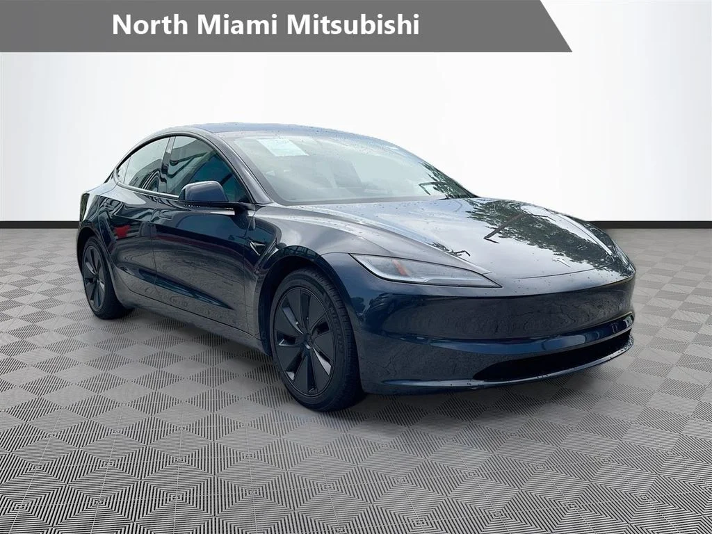 2024 Tesla Model 3 -'s photo