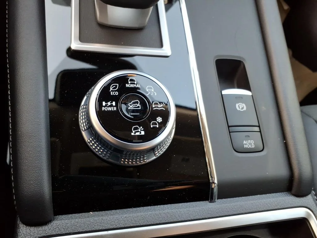 New 2026 Gray Nissan SL image 12