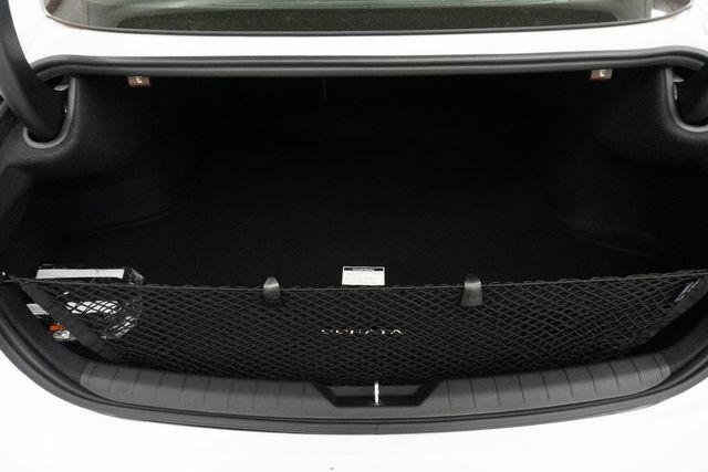 New 2026 White Hyundai SEL Sport image 8