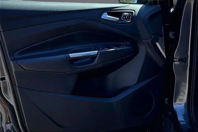 Used 2018 Magnetic Metallic Ford Titanium image 20